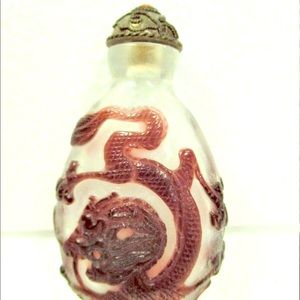 GLASS OVERLAY SNUFF BOTTLE DRAGONS